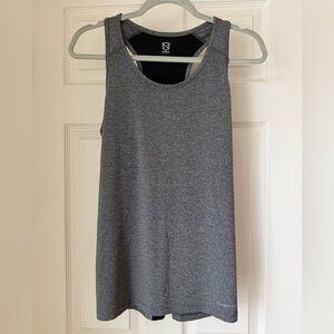 Noble Outfitters Gray Racerback Athletic Tank Top Women’s Small Performance